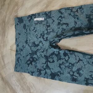 Gymshark scrunch butt leggings size M